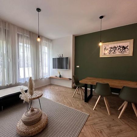 Apartma Winter Garden ครานสกา โกรา ภายนอก รูปภาพ