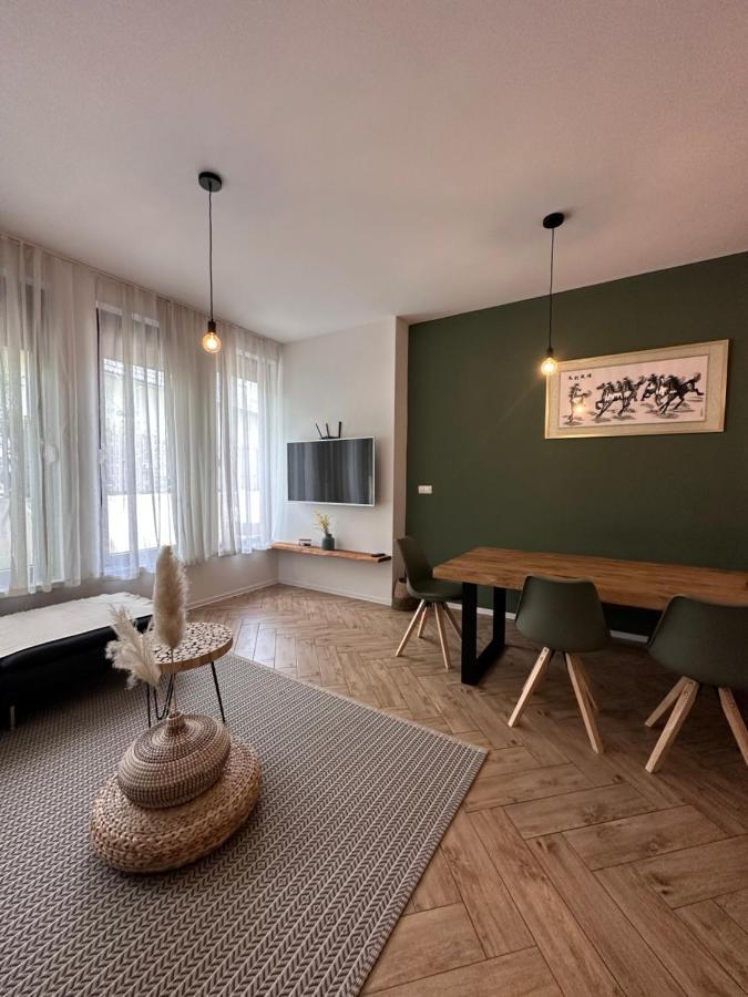 Apartma Winter Garden ครานสกา โกรา ภายนอก รูปภาพ